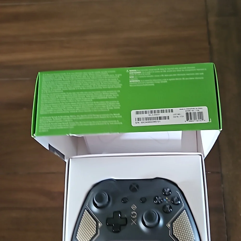 Microsoft X Box 360 wireless controller